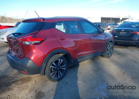 2020 Nissan Kicks Sv Xtronic Cvt from USA, damaged, VIN 3N1CP5CV4LL537378